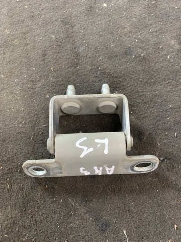 Петля багажника 797100Z000 HYUNDAI