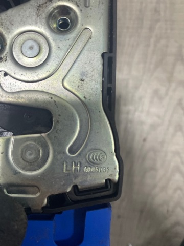 81310F1300 HYUNDAI Замок водительской двери купить в Ровно