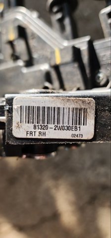 Внутренний дверной замок 813202W030 HYUNDAI