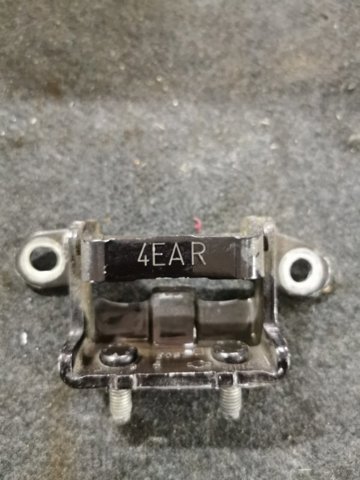 Завеса двери задней правой 824004EA0A NISSAN