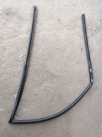 HYUNDAI 825263E000 в наличии Ужгород