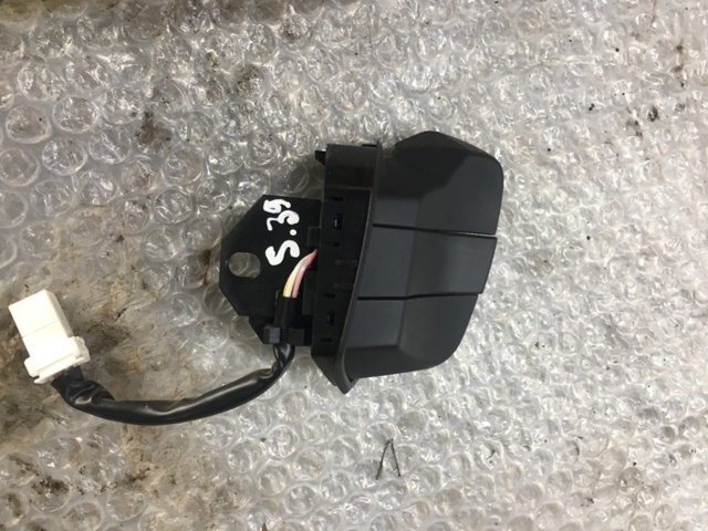 83158FJ010 SUBARU купить в Сумы