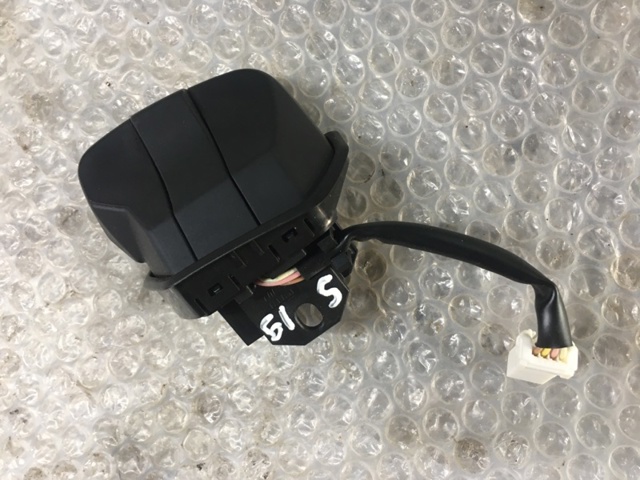 SUBARU 83158SG000 в наличии Ужгород