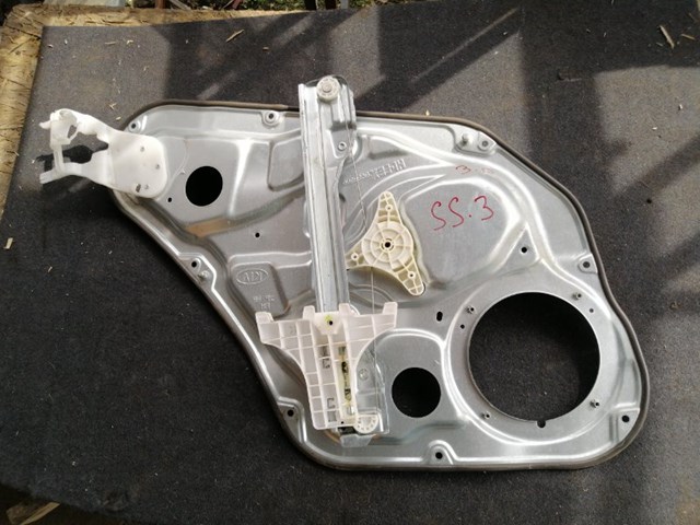 834022P000 HYUNDAI Механизм стеклоподъемника двери задней правой купить в Житомир