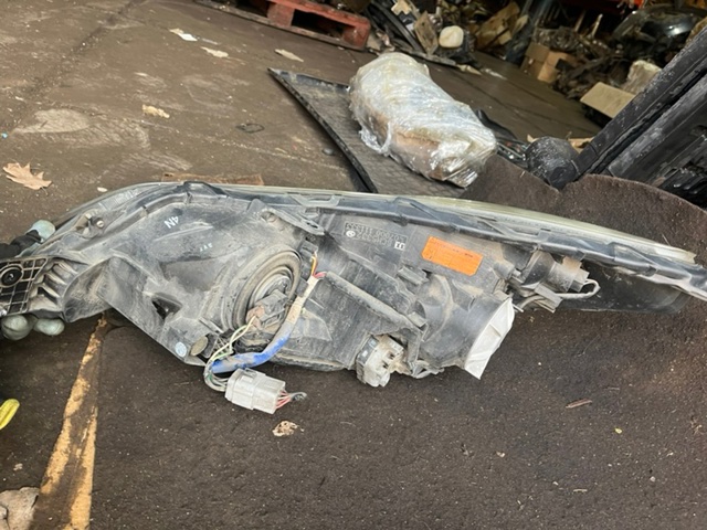 84001AJ380 Фара правая купить Запорожье