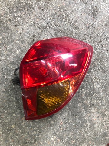 Правый стоп 84201AG000 SUBARU