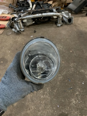 Туманка правая 84501XA02A9E SUBARU