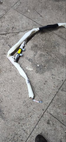 850102W000 HYUNDAI Шторка боковая, левая купить в Киев