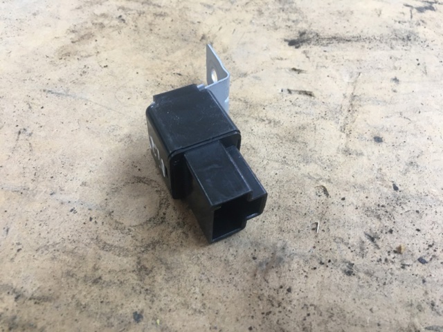 85543FE000 SUBARU купить в Павлоград