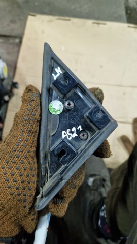 861802W000 HYUNDAI Накладка (крышка) зеркала заднего вида левая купить в Николаев