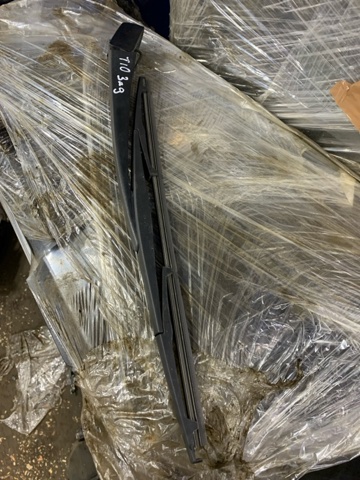 Поводок дворника заднего стекла 86532AG09A SUBARU