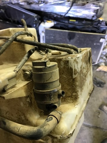 Насос омывателя фар 86611SA011 SUBARU