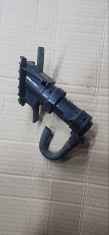 Держатель форсунки омывателя фары 86636SA220 SUBARU