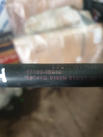 HYUNDAI 871803E010 Амортизатор стекла багажника (двери 3/5-й задней (ляды) в наличии Черновцы