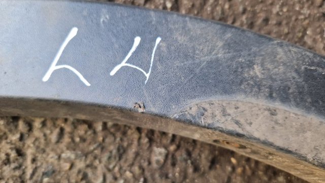 HYUNDAI 877112W000CA Расширитель (накладка) арки переднего крыла левый в наличии Ирпень