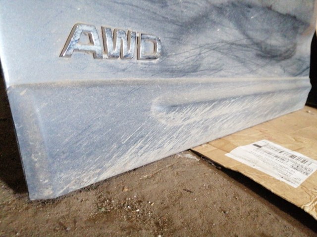 877212P000 HYUNDAI Накладка двери передней левой купить в Ирпень