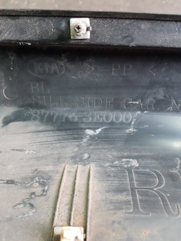 877793E000XX HYUNDAI Накладка (молдинг) порога наружная задняя правая купить в Львов
