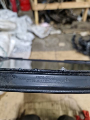 878202W010 HYUNDAI Стекло кузова (багажного отсека) правое купить в Черкассы