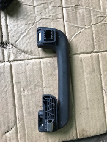 8K0857608A4PK Ручка крыши салона купить Чернигов