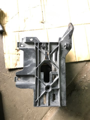 8T0907368B купить Запорожье