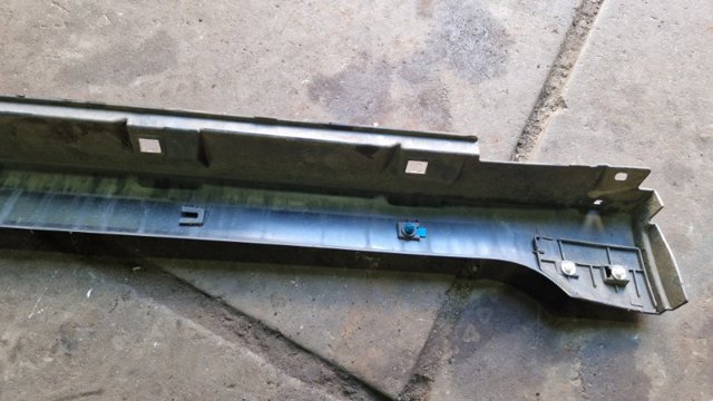 SUBARU 91112FJ150 Накладка (молдинг) порога наружная левая в наличии Тернополь