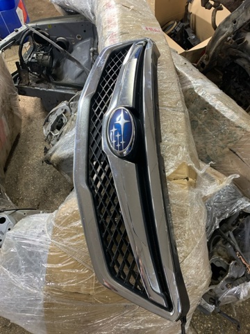 91121AJ001 SUBARU Решетка радиатора купить в Ужгород