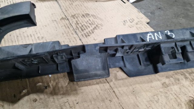 SUBARU 91165FJ000 Кронштейн решетки радиатора в наличии Кривой Рог