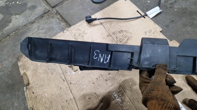 91165FJ000 Кронштейн решетки радиатора купить Николаев