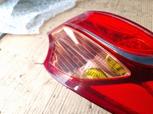 HYUNDAI 924022W030 Фонарь задний правый внешний в наличии Черновцы