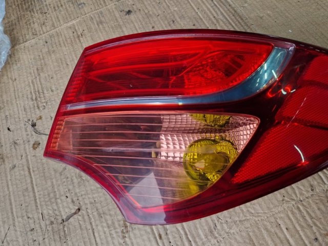 924022W030 Фонарь задний правый внешний купить Ужгород