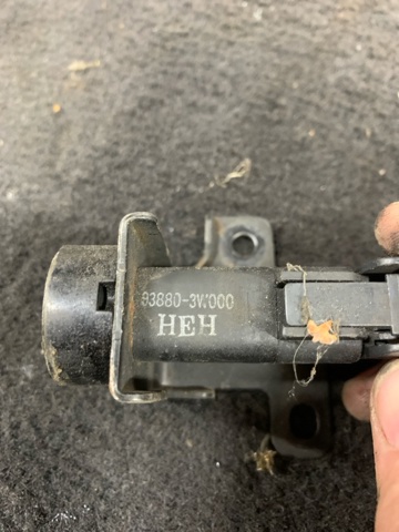 938803W000 HYUNDAI купить в Винница