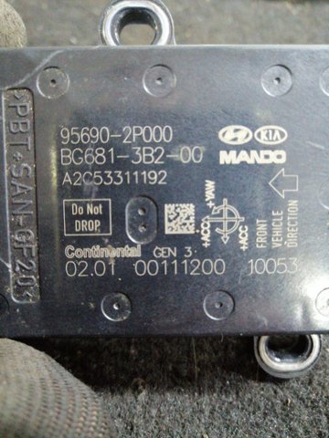 HYUNDAI 956902P000 Датчик поперечного ускорения (ESP) в наличии Одесса