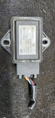 Датчик угловой скорости поворота автомобиля 956903K000 HYUNDAI