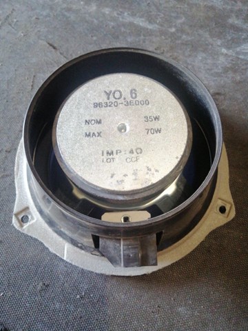HYUNDAI 963203E000 Динамик передней двери в наличии Киев