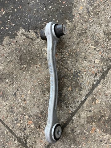 Балансир задний правый A2053506603 MERCEDES