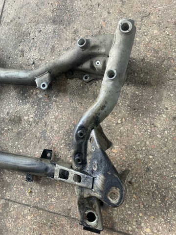 A2126281000 MERCEDES Балка передней подвески (подрамник) купить в Одесса