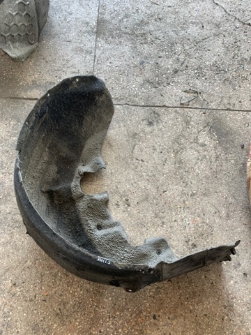 Подкрылок заднего крыла, левый A2126900930 MERCEDES