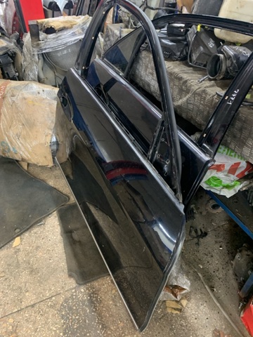 MERCEDES A2127200205 Дверь передняя правая в наличии Киев