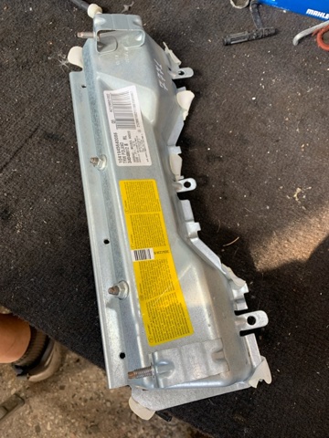 A2128601002 MERCEDES Подушка безопасности защиты коленей купить в Днепр