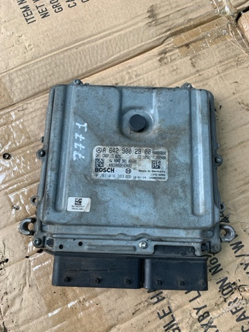 Компьютер двигателя A6429002900 MERCEDES