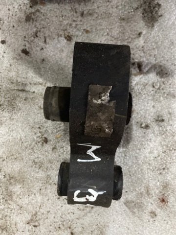 MAZDA KD6239040 Подушка (опора) двигателя задняя в наличии Тернополь