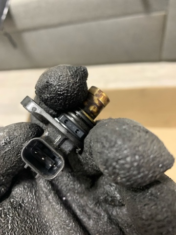 PE0118221 MAZDA Датчик положения (оборотов) коленвала купить в Киев