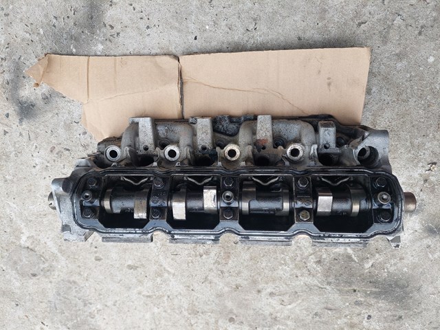 Головка блока в сборе c распредвалами 11041AW300 NISSAN