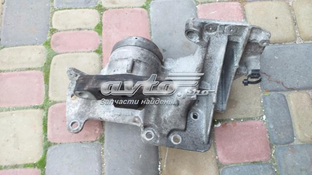 Подушка (опора) двигателя, левая верхняя 11220JD700 NISSAN