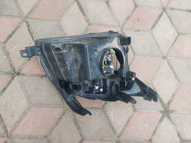 FORD 1526786 Фара левая в наличии Львов