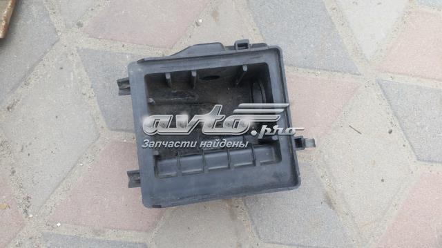 Корпус воздушного фильтра, нижняя часть 16528AX61A NISSAN