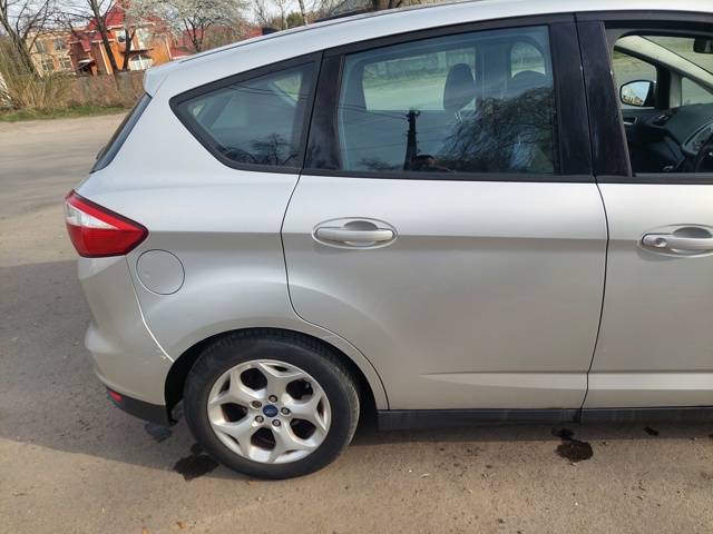 FORD 1699794 Стекло двери задней правой в наличии Павлоград