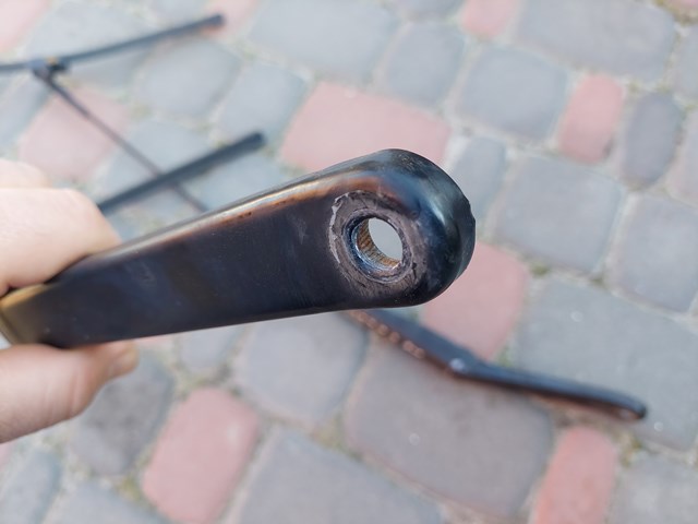 FORD 1731534 Поводок стеклоочистителя в наличии Житомир