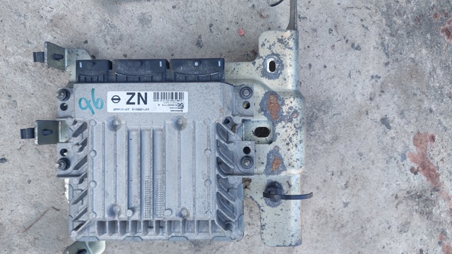 Компьютер двигателя 237101449R NISSAN