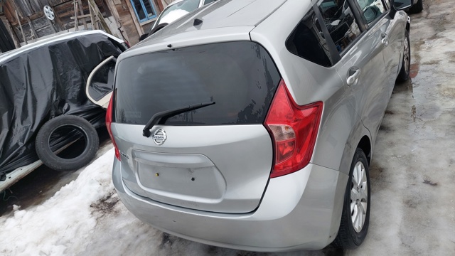 Задний правый стоп 265503VA0A NISSAN